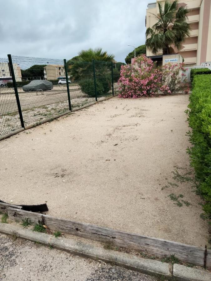 Let'S Grau Plage Le Grau-du-Roi Ngoại thất bức ảnh